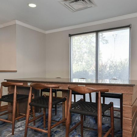Fairfield By Marriott Inn & Suites Columbia Harbison Ngoại thất bức ảnh